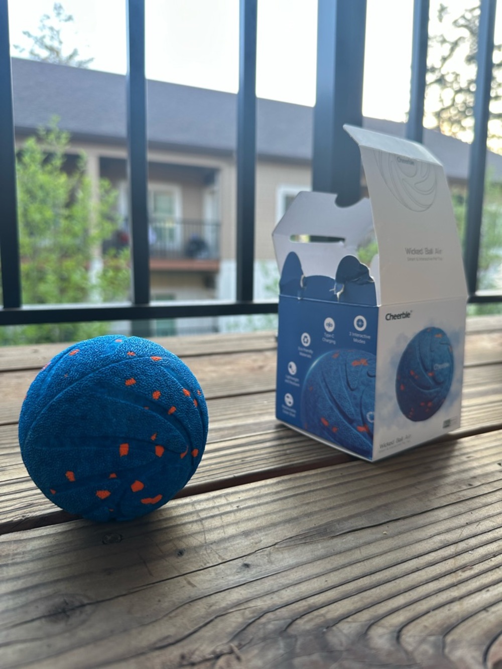 Cheerble Wicked Air Ball Interactive Dog Toy